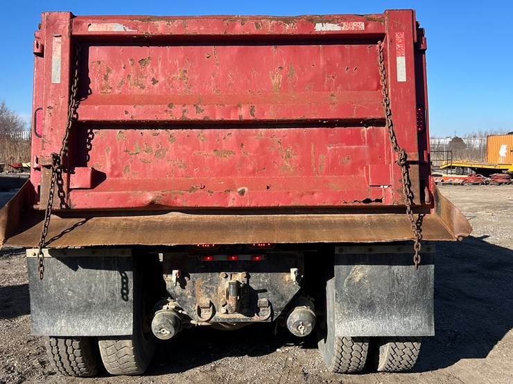 2002-international-7400-image-4