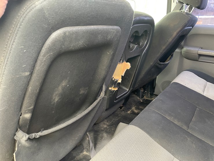 2008-gmc-3500-image-44