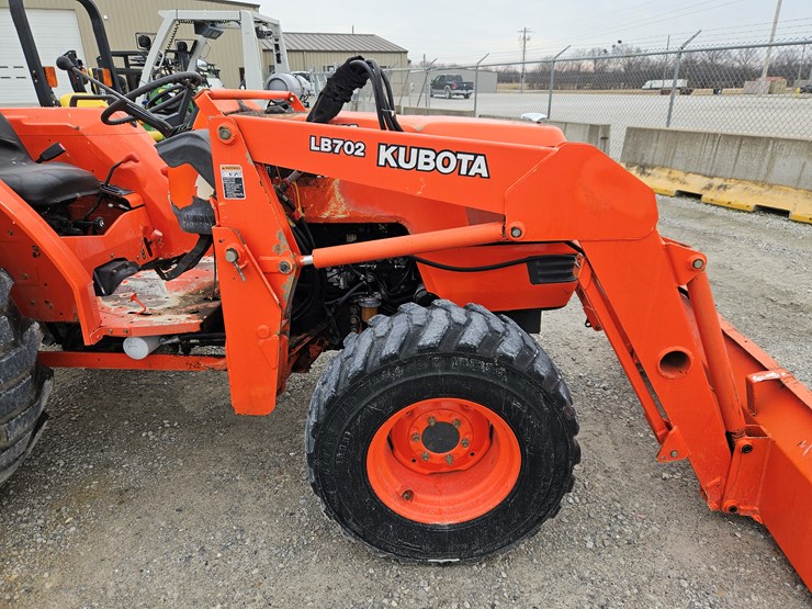 kubota-mx5000-image-24