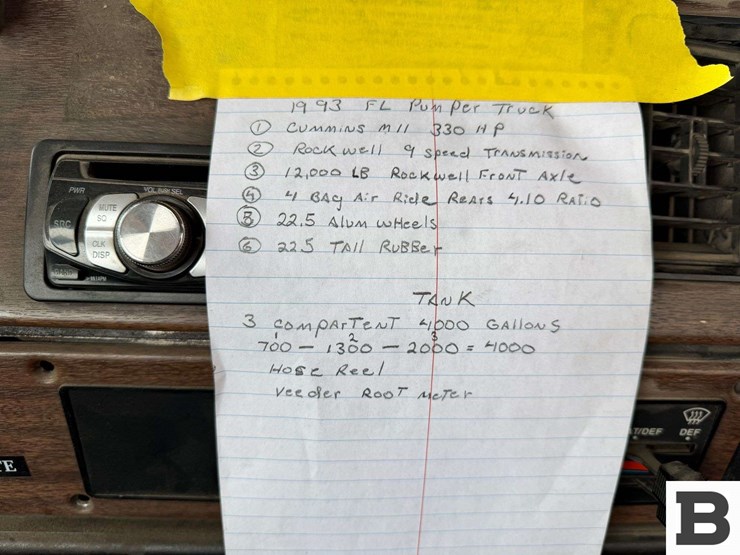 1993-freightliner-fld112-image-57