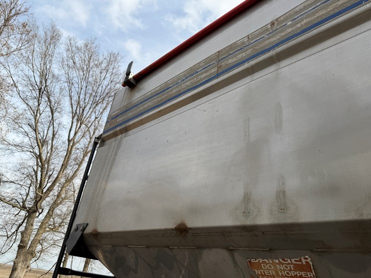 #40961-•-2011-magnolia-/-adams-t/a-fertilizer-tender-trailer-image-65