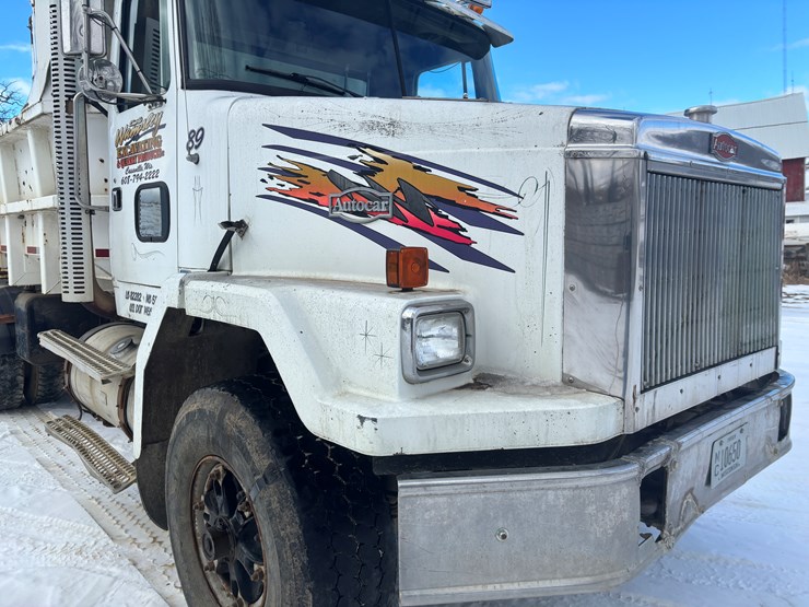 1989-cummins-855-image-12