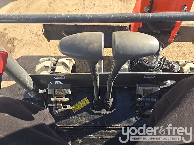 2022-kubota-u25-image-78