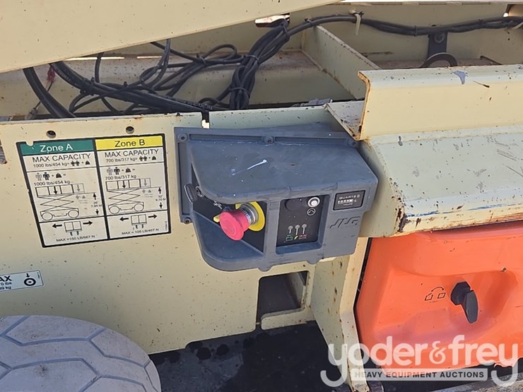 2018-jlg-3246es-image-36