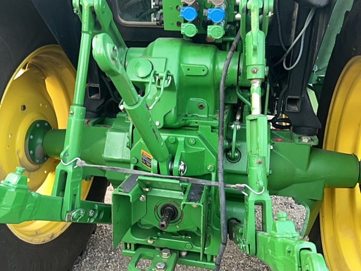 2010-john-deere-2010-image-36