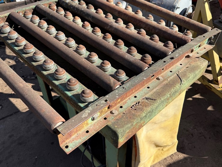 #31-•-lift-table-image-1