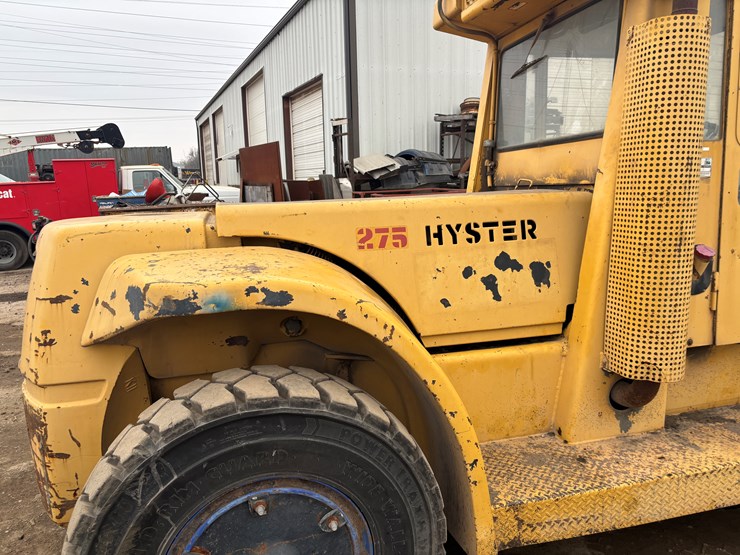 #2302-•-hyster-275-forklift-image-18