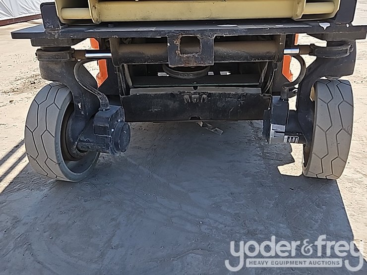 2022-jlg-3246es-image-13