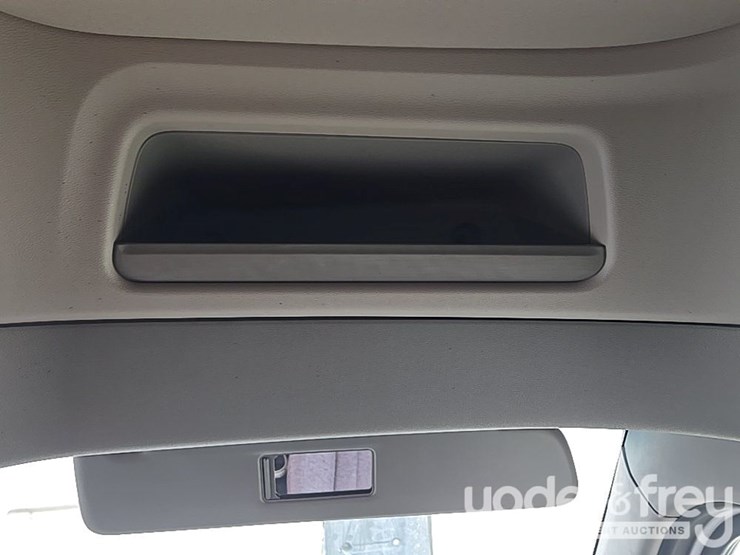 2019-peterbilt-579-image-72