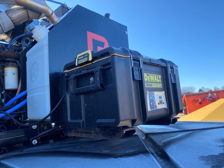 #200-•-2024-bazooka-farmstar-wolverine-lagoon-crawler-(st.-nazianz,-wi)-image-20