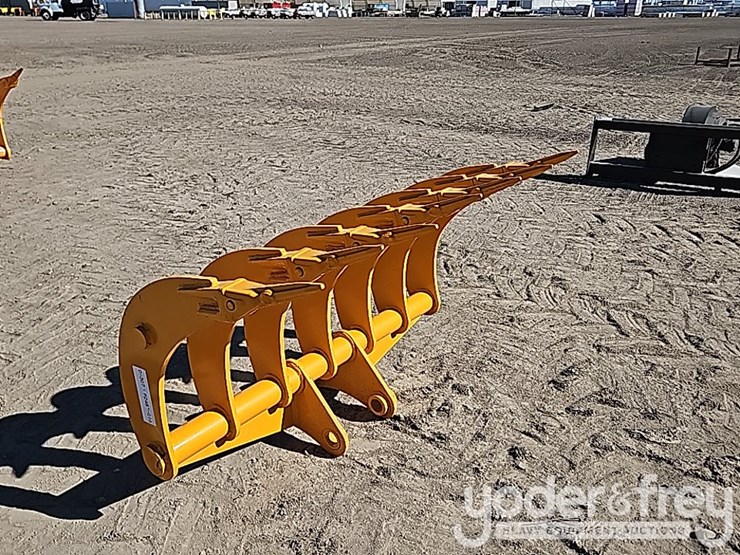 caterpillar-307-image-4