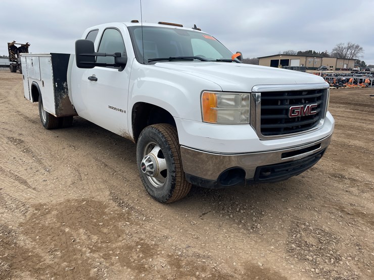 2008-gmc-3500-image-5
