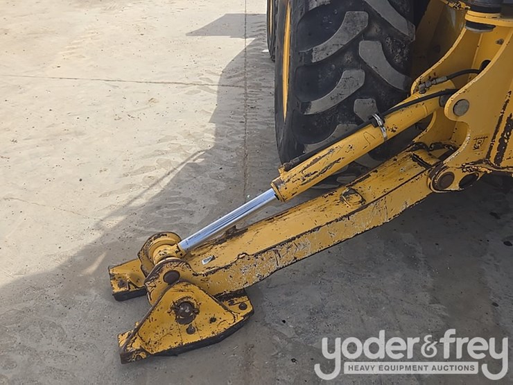 2014-deere-310k-ep-image-41