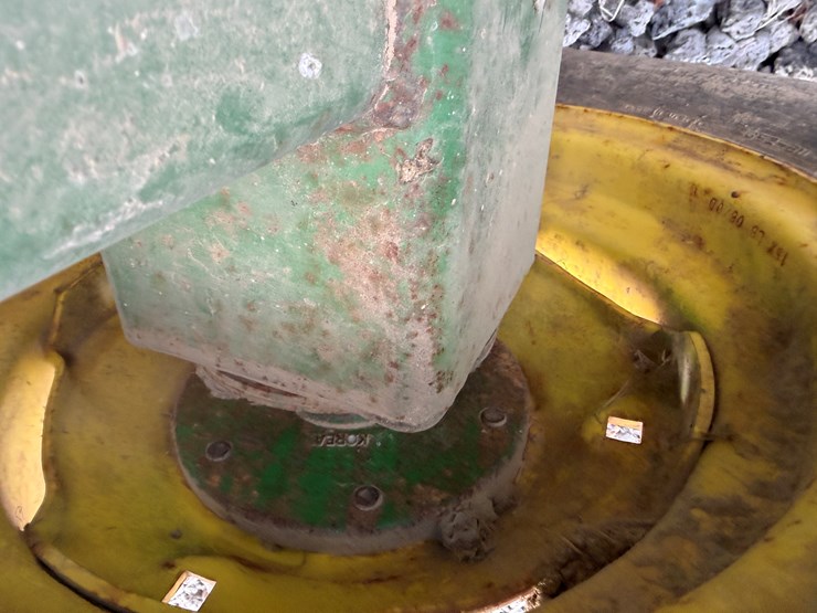 john-deere-35-image-18