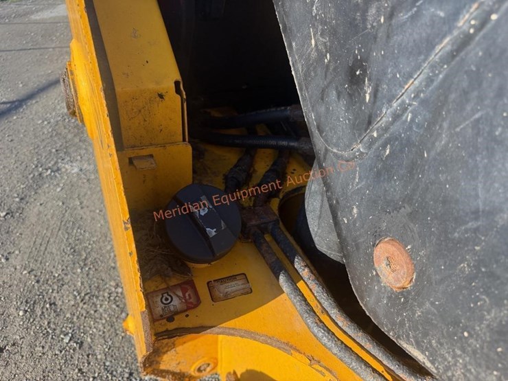 2012-jcb-260-eco-image-41