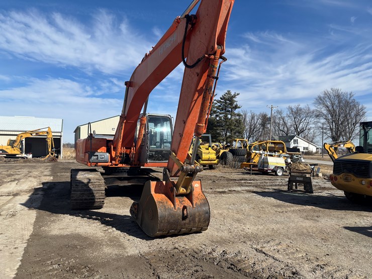 hitachi-ex200-lc-image-6