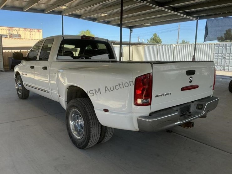 2005-dodge-ram-3500-image-5