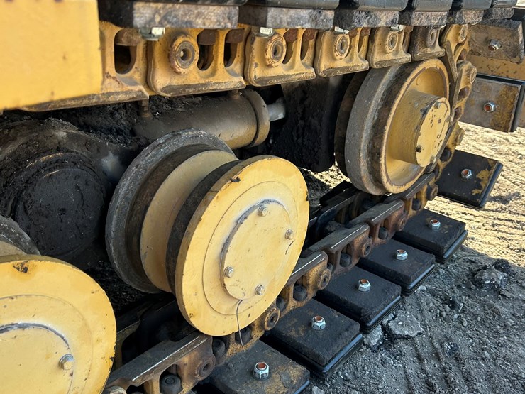 caterpillar-ap-650b-image-84