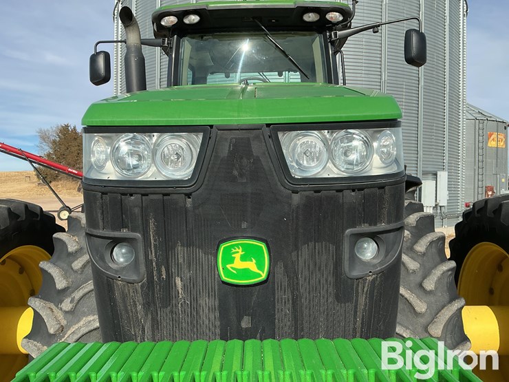2011-john-deere-8335r-mfwd-tractor-image-11