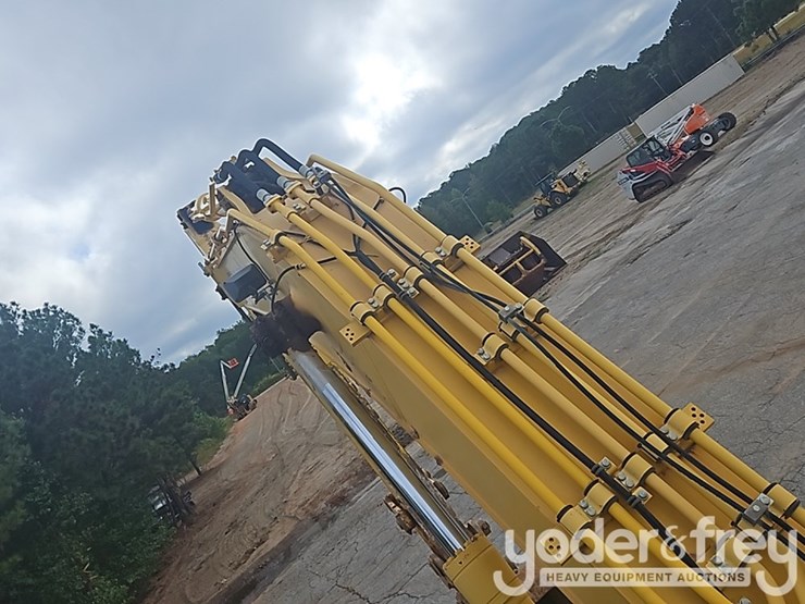 2018-komatsu-pc360-lc-11-image-38