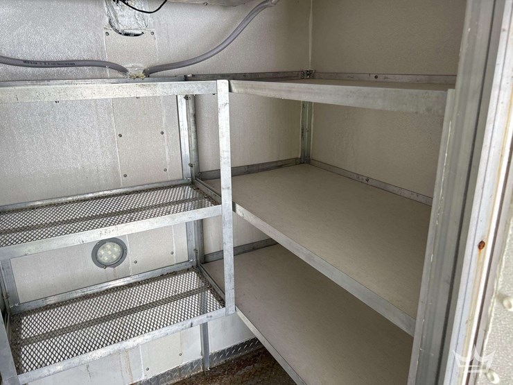 2021-ford-transit-image-30