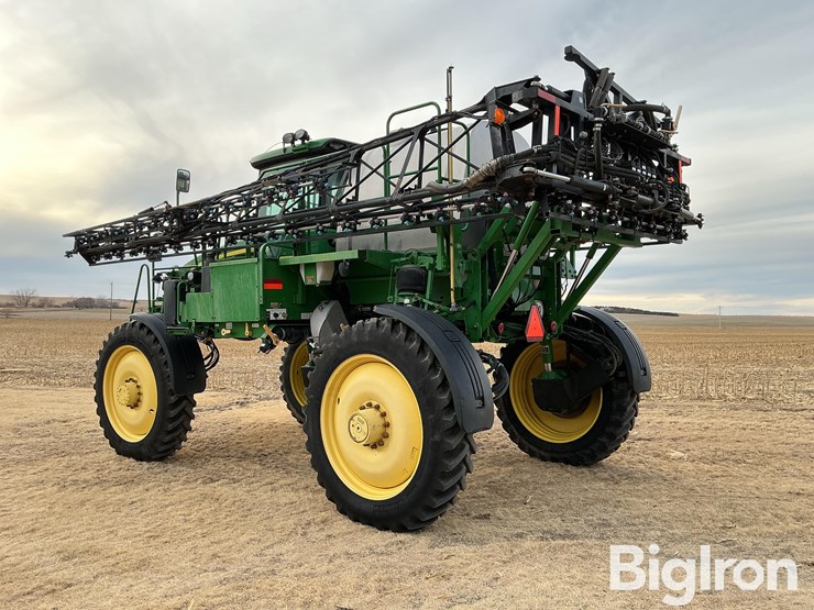 2014-john-deere-4830-image-7