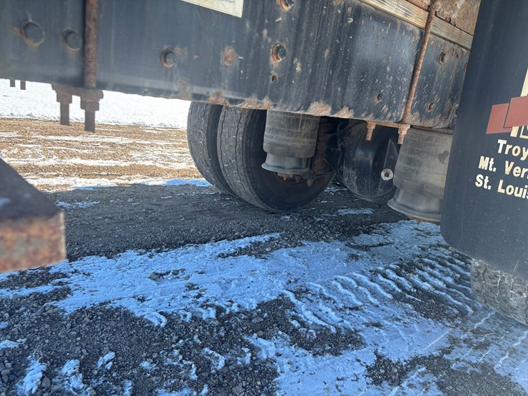 #2294-•-2013-freightliner-m2-flatbed-truck-image-49