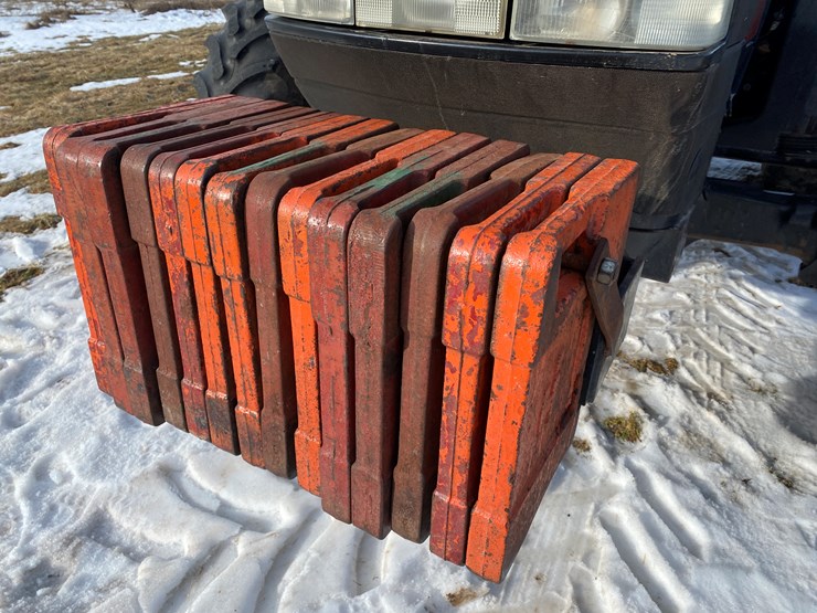 #125-•-2001-case-mx200-magnum-tractor-(colfax,-wi)-image-42