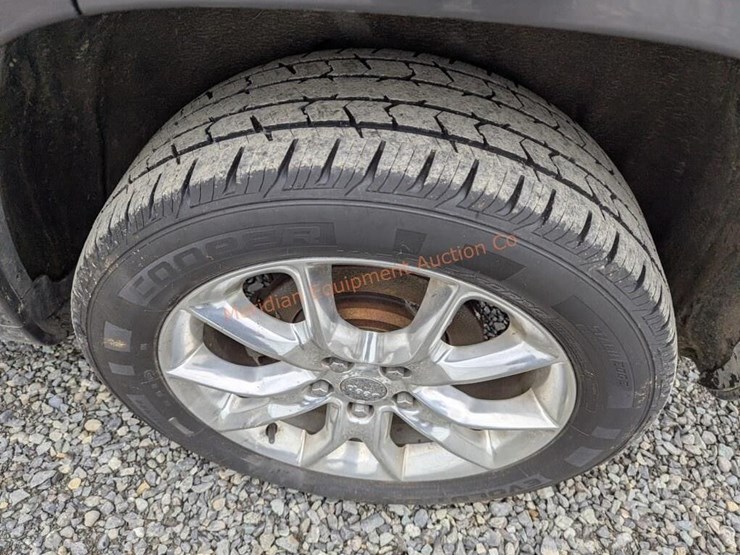 2014-jeep-grand-cherokee-image-17