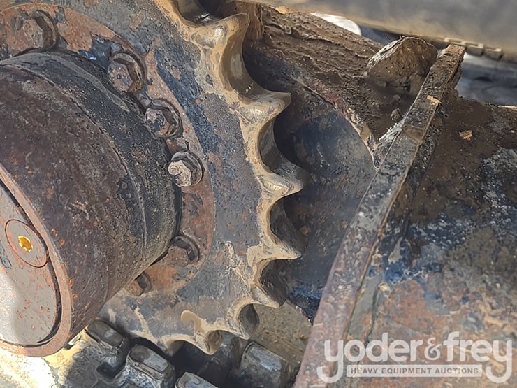 2020-deere-35g-image-20