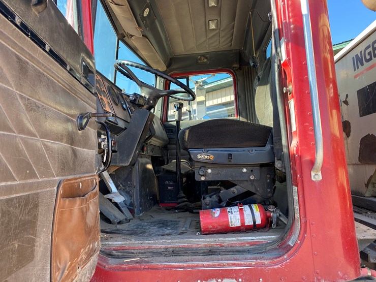 1994-international-paystar-5000-image-48