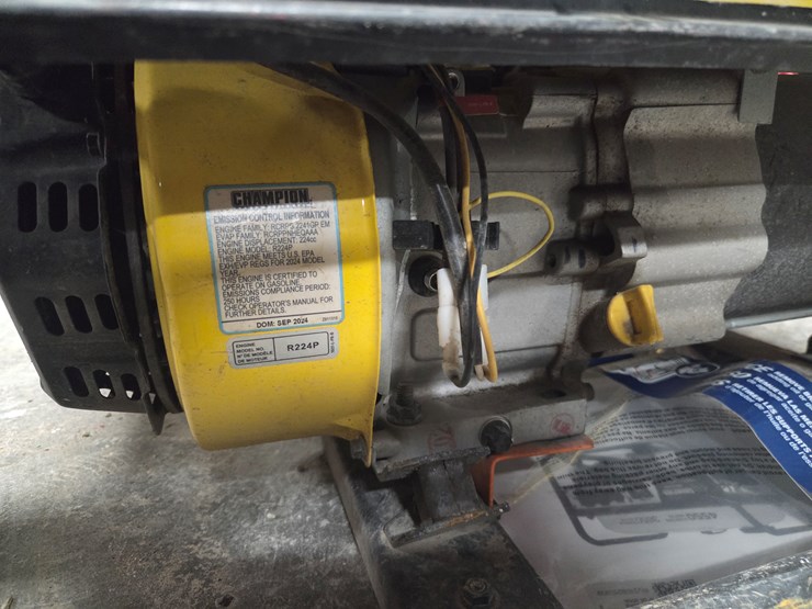 #5440-•-champion-3650-watt-gasoline-generator-image-8