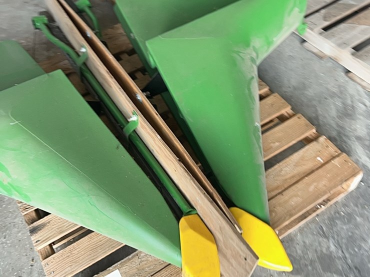 (2)-john-deere-poly-dividers-image-20