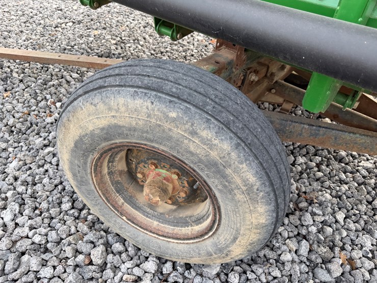 #40977-•-30'-header-trailer-image-8