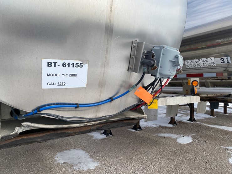 2000-walker-tanker-image-29