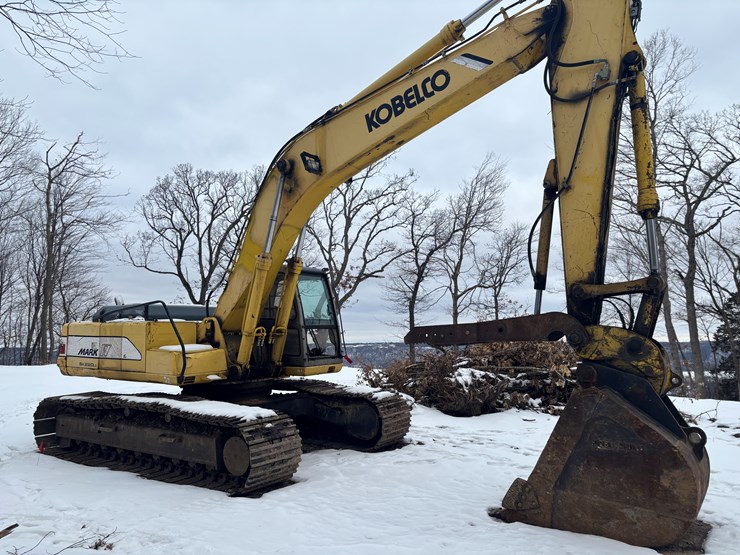 #2283-•-kobelco-sk-220-mark-iv-excavator-image-4