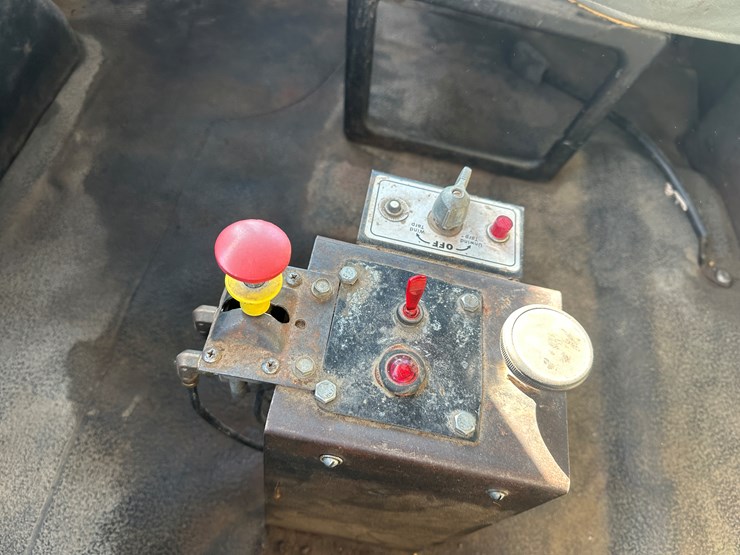 2002-international-4400-sba-image-33