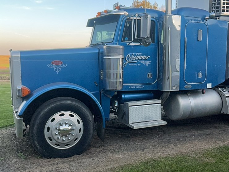 2003-peterbilt-379-image-7