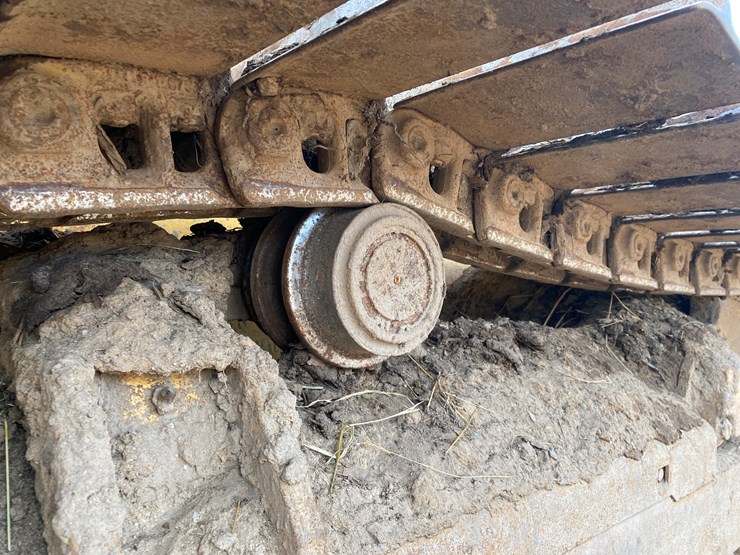 2004-deere-700h-lgp-image-21