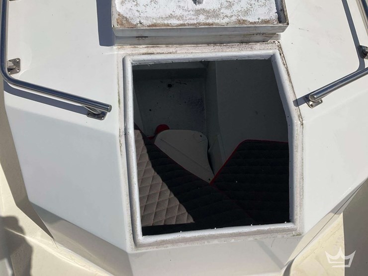 1988-23ft-stealth-craft-boat-w-22ft-boat-trailer-image-16