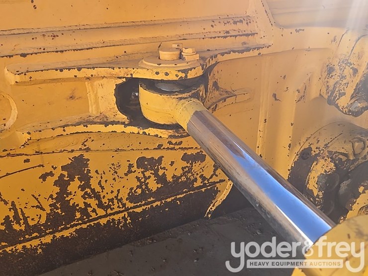 2018-komatsu-d51px-24-image-47