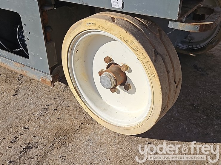 2016-skyjack-sjiii3226-image-9