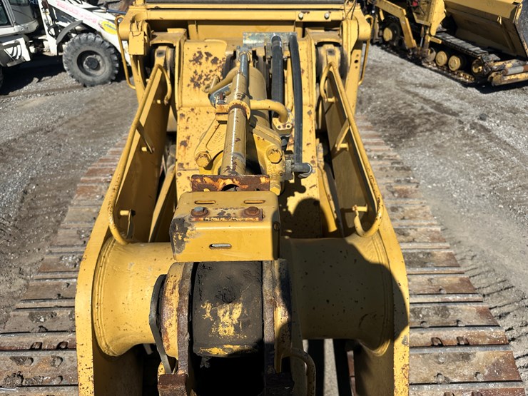 caterpillar-963-image-19