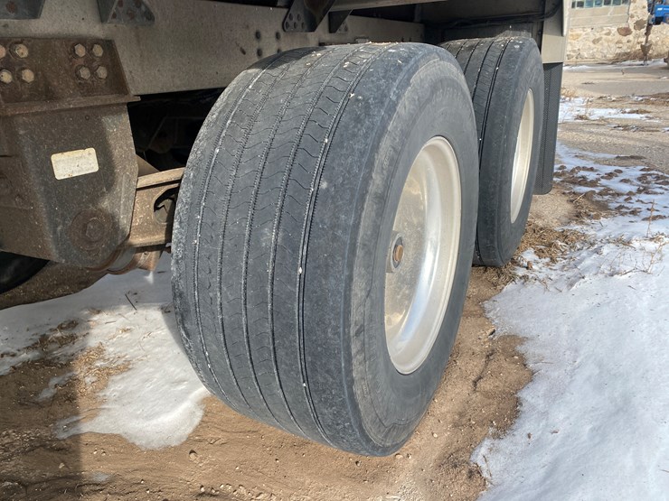 2015-timpte-super-hopper-bottom-image-20