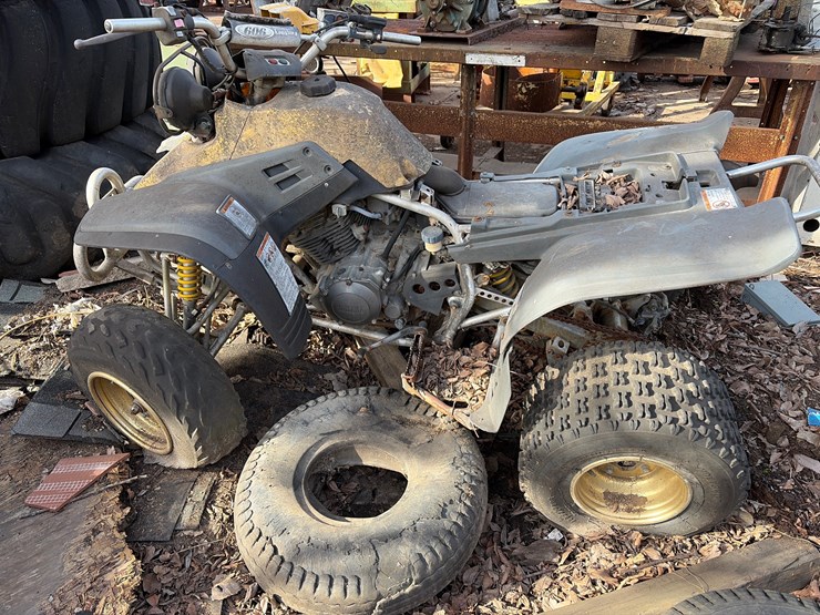 #72-•-4-wheeler-image-2