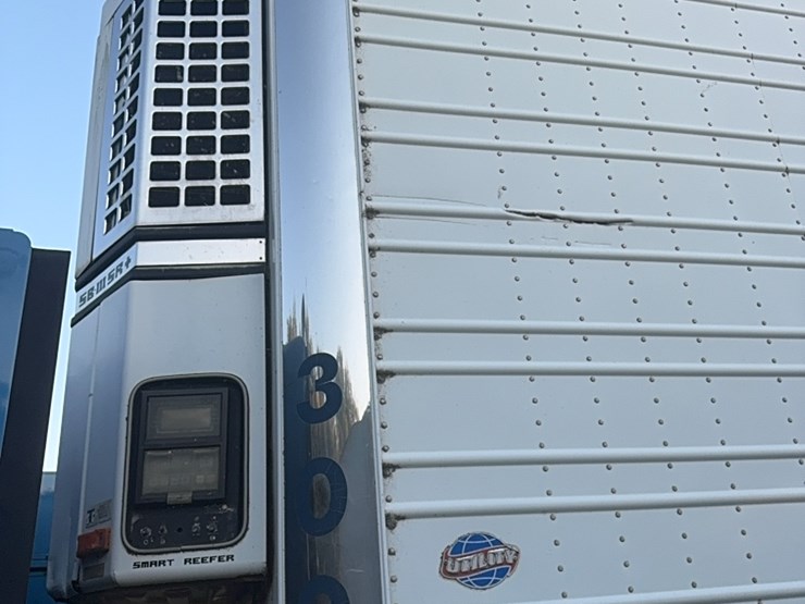 1996-sprayer-trailer,-48’,-fully-equipped-with-three-mixing-cones,-two-pumps,-hoses-,-four--1650-gallon-poly-tanks,-fully-plumbed,-complete-sprayer-setup,-ready-to-use-image-13