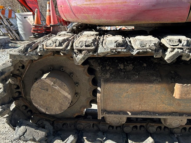 takeuchi-tb180fr-image-84