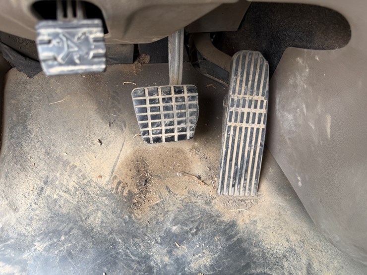 #40954-•-2016-freightliner-t/a-daycab-truck-tractor-3akjgedv4gsgw5933-image-61