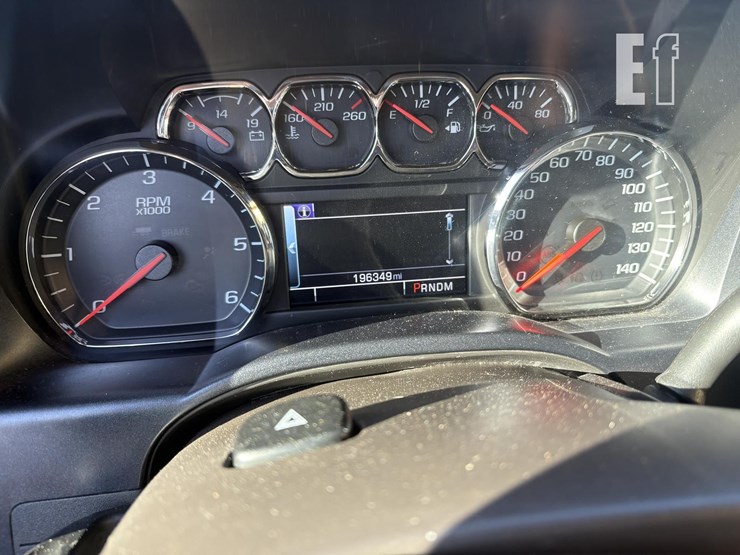 2014-chevrolet-silverado-1500-ltz-image-16