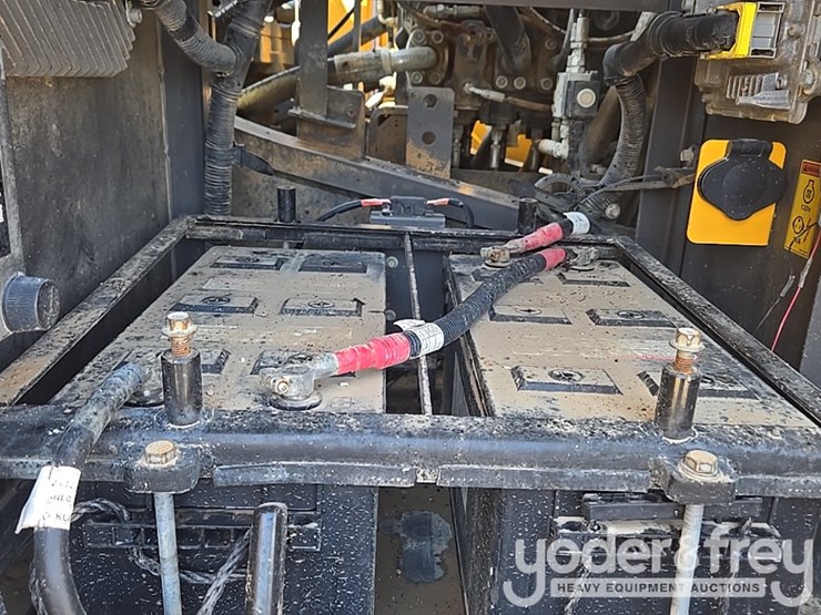 2017-volvo-ec350el-image-62